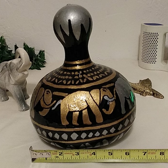 African Elephants Gourd Decorations - Picture 6 of 7